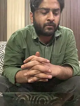 indihotguy online show from March 16, 6:12 pm