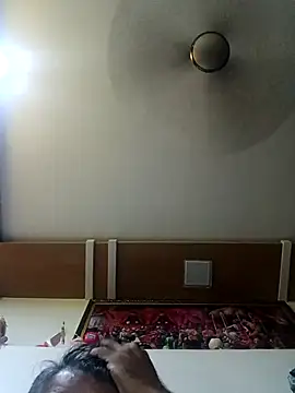 carria homes online show from November 11, 7:52 pm