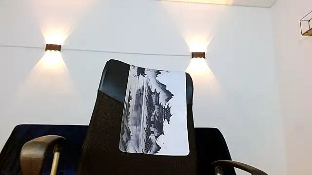 Br4ndxpimm online show from December 1, 6:55 pm