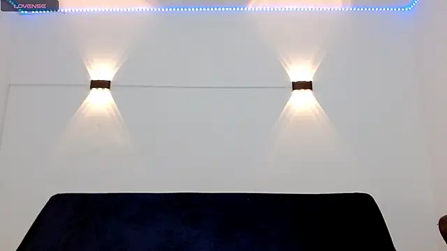 Br4ndxpimm online show from November 7, 3:59 pm