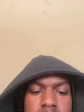 Snapshot of Knowdaboy chatting on February 20, 6:46 pm Knowdaboy online show from February 20, 6:46 pm