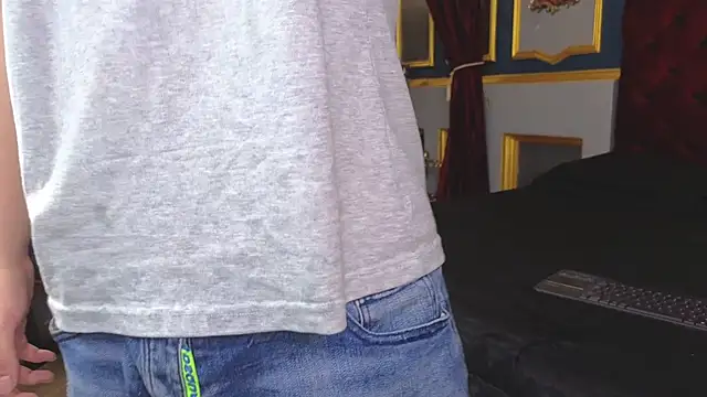 MarcoVitto online show from October 14, 11:50 am