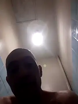 Snapshot of javierpasteur69 chatting on February 9, 6:11 am javierpasteur69 online show from February 9, 6:11 am