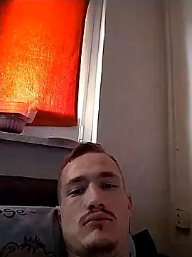 frankthefuck69 online show from March 8, 7:35 am