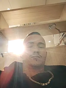 frankthefuck69 online show from October 25, 9:22 am