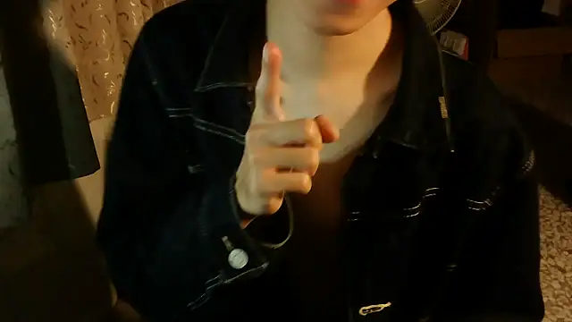 KYU890428 online show from December 21, 6:27 pm