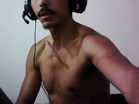 MagrinhoSaradoo online show from October 27, 8:33 pm