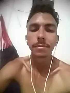 MagrinhoSaradoo online show from February 10, 4:47 pm