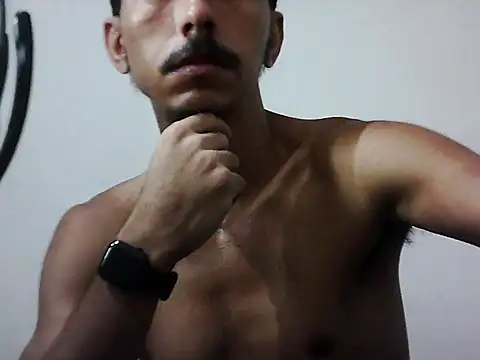 MagrinhoSaradoo online show from December 17, 9:27 am