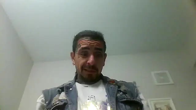 justthetip4209 online show from May 27, 6:05 pm
