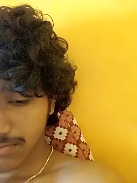 CosmicEmuu online show from January 19, 5:48 am