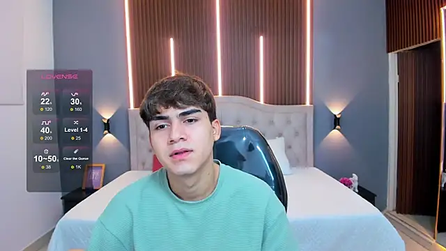 Tommy18   online show from November 22, 3:39 am