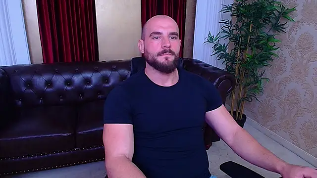 AdamJamesonn online show from September 21, 6:13 am