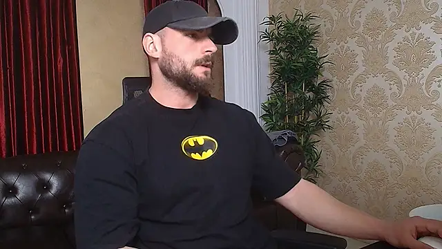 AdamJamesonn online show from March 22, 5:39 am