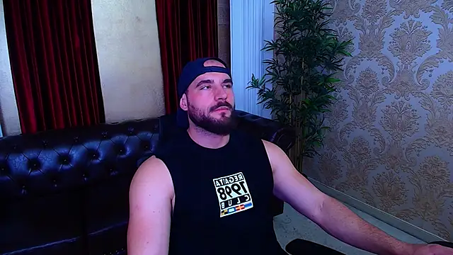 AdamJamesonn online show from October 14, 5:36 am