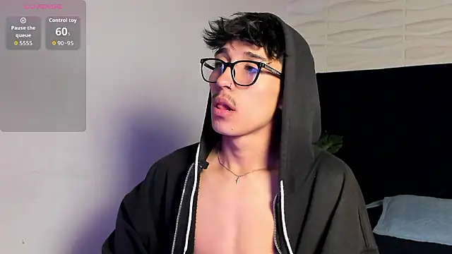 tim  fox online show from February 8, 12:10 pm