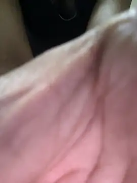 13lusty online show from June 14, 5:31 am