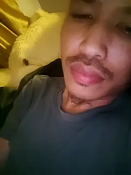 Snapshot of MysticalTylerAKXylo chatting on October 30, 7:15 pm MysticalTylerAKXylo online show from October 30, 7:15 pm