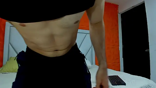 maxi styles online show from February 26, 11:33 am