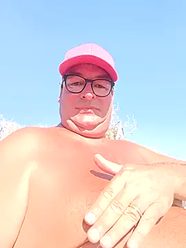 Snapshot of MountJohnXL chatting on February 7, 3:19 pm MountJohnXL online show from February 7, 3:19 pm