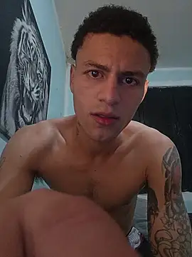 dany hardy online show from February 6, 1:35 am