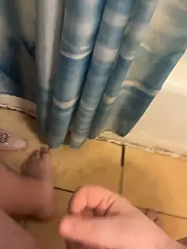 Bigcokz123456 online show from March 8, 4:49 am