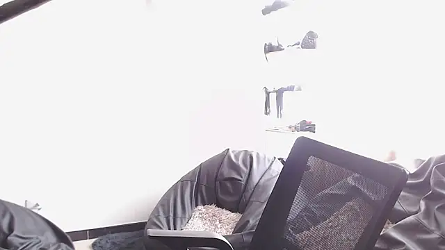 hairyncuteass online show from January 24, 1:36 pm