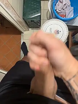 Snapshot of Vincenzosjabcbj chatting on October 17, 1:42 am Vincenzosjabcbj online show from October 17, 1:42 am