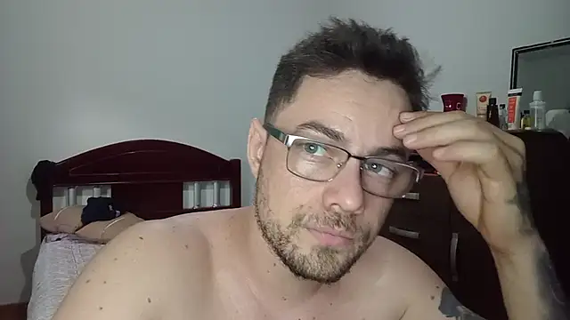 Dyllan   online show from May 27, 3:09 pm