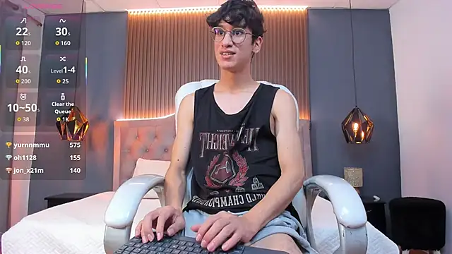 Cum hunters online show from September 26, 3:59 am