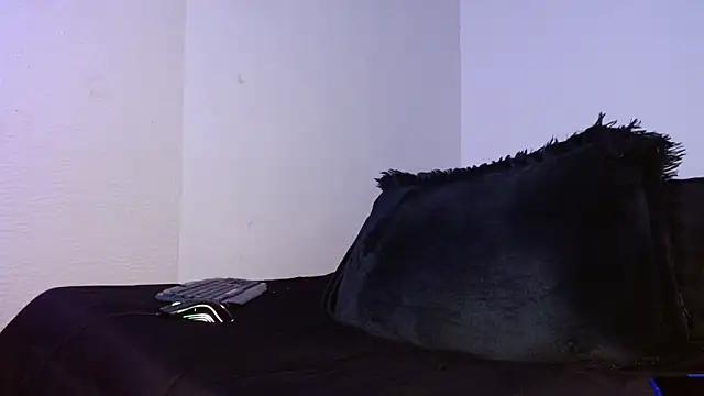 Lliam 2 online show from October 18, 3:44 am