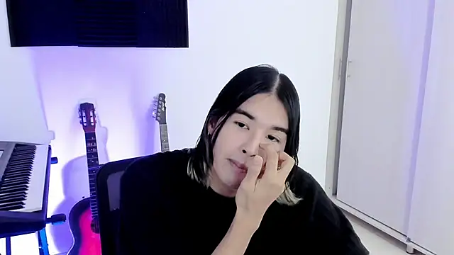 Snapshot of JordiWilld chatting on October 28, 11:40 pm JordiWilld online show from October 28, 11:40 pm