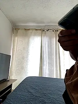 Diegosavage3 online show from November 9, 4:22 pm