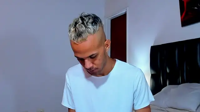 Jeremmy Love online show from February 8, 12:50 pm