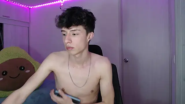 Juanmres online show from April 10, 11:56 pm