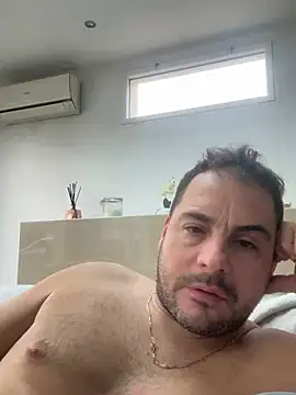 justeqqun online show from February 22, 10:18 am