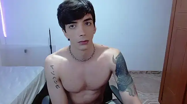 H3ll B0I online show from March 20, 5:02 am