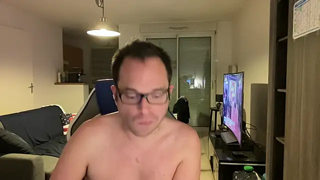 Funnyjul31 online show from February 27, 6:31 pm