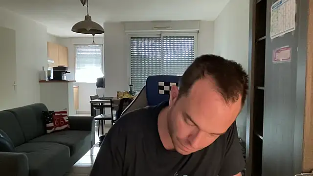 Funnyjul31 online show from March 9, 3:16 pm