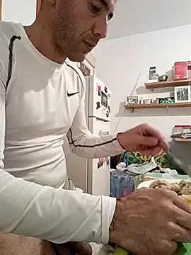 juanignacioargentino online show from February 15, 10:32 pm