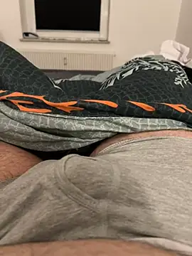 Mo 2003 online show from January 27, 11:11 pm