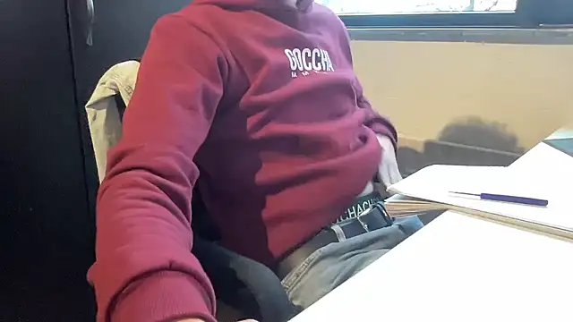 bullyboyy online show from January 12, 8:51 am