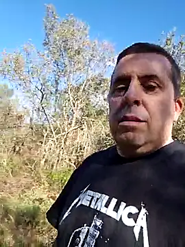 Snapshot of Usame_como_quieras chatting on October 24, 12:40 pm Usame como quieras online show from October 24, 12:40 pm