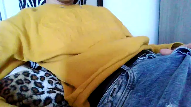 Snapshot of tommyboyteen chatting on March 2, 1:09 pm tommyboyteen online show from March 2, 1:09 pm