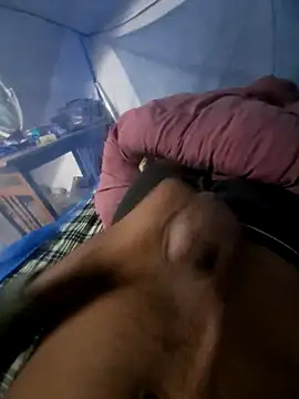 Snapshot of Singleboylucknow chatting on March 7, 12:23 pm Singleboylucknow online show from March 7, 12:23 pm