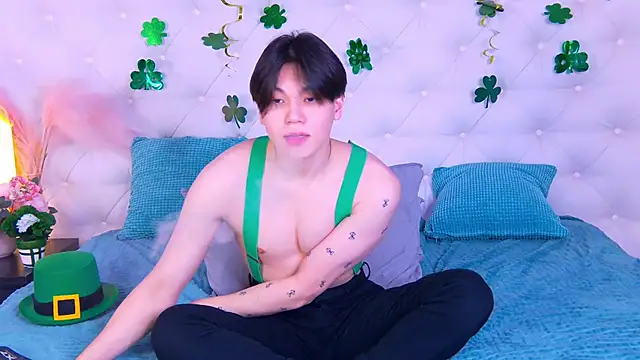 Snapshot of just_gay_ chatting on March 16, 2:00 pm just gay  online show from March 16, 2:00 pm