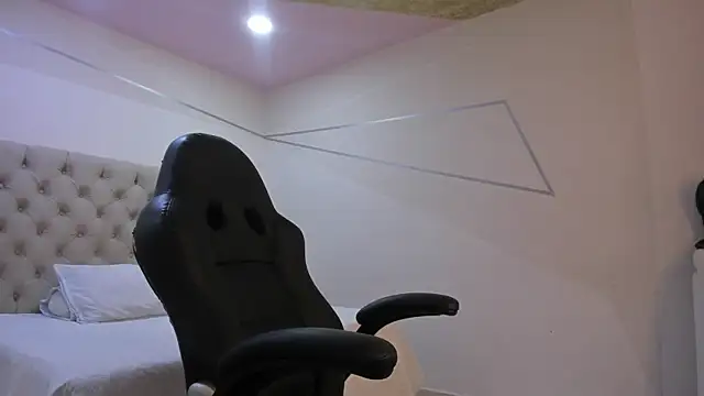 JhoanLeandro online show from January 16, 5:21 am