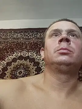 Snapshot of alex_brow_n chatting on October 23, 5:05 pm alex brow n online show from October 23, 5:05 pm