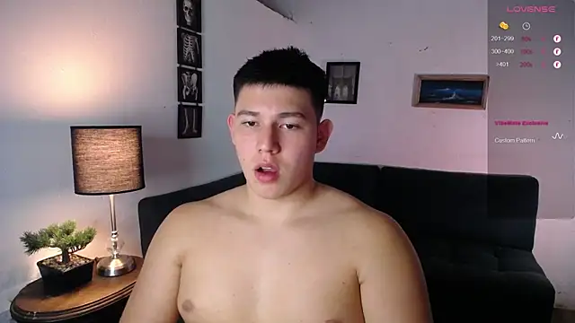 JamesCr  online show from February 14, 2:28 am