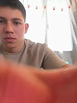 JamesCr  online show from February 19, 2:12 pm